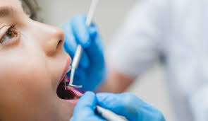 Здоровье полости рта и его связь с общим здоровьем: уход, профилактика и что делать при проблемах