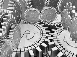 Механизмы денежно-кредитной политики и современные инструменты центробанков: от ставки до QE и управления ожиданиями